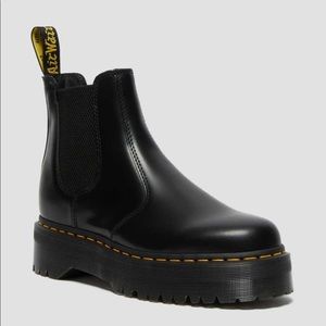 Dr Marten2976 Polished SmoothPlatform Chelsea Boot